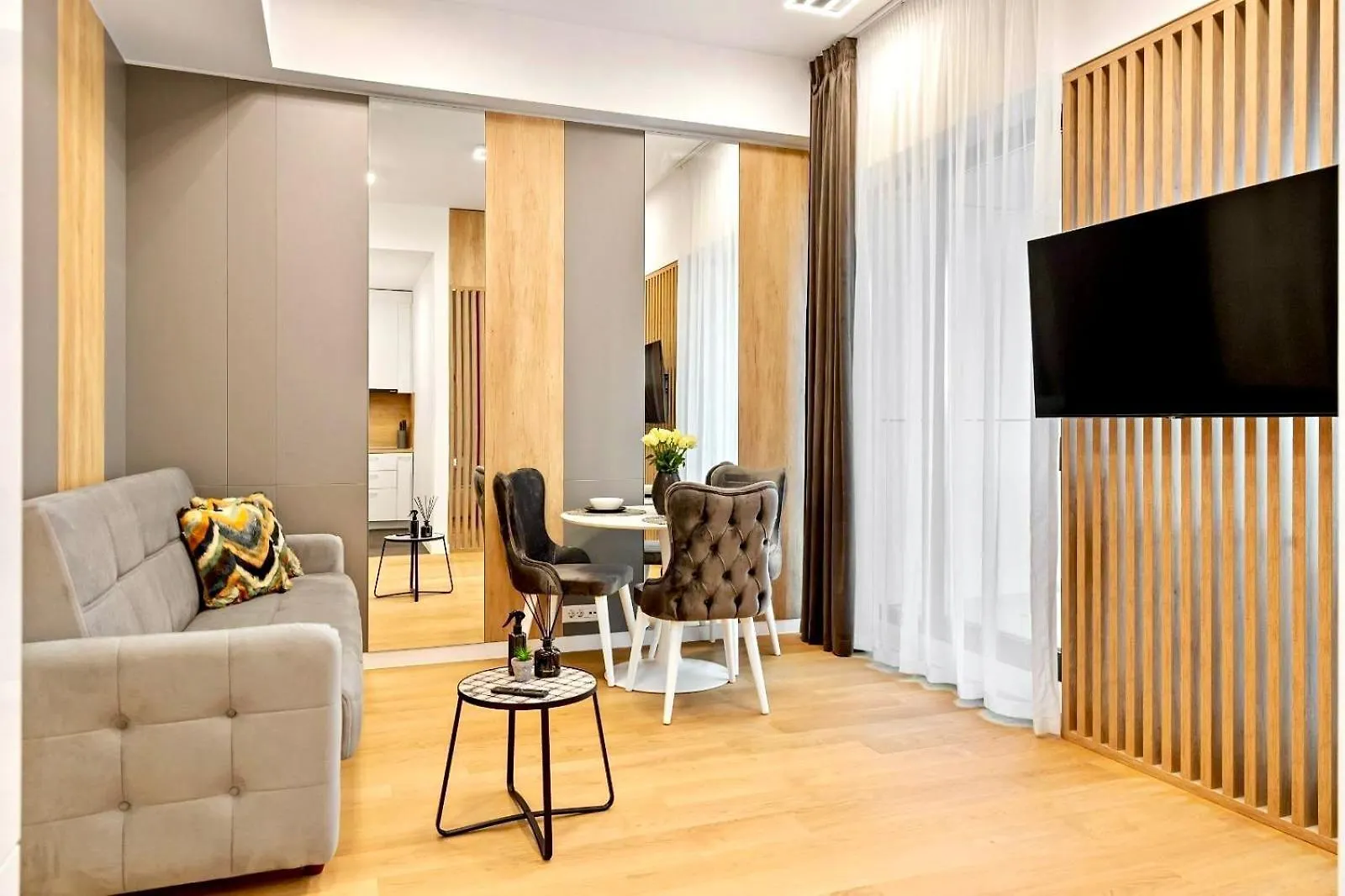 One Verdi Bucharest Apartment